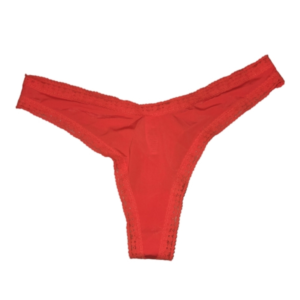 New Aerie Lace Thong Panties in Red Medium NWOT